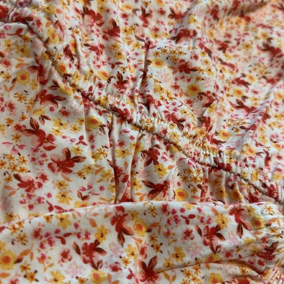 3/$15 old navy romper 18-24m - Picture 3 of 5